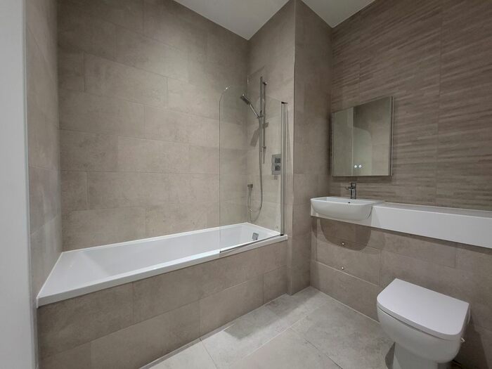 1 Bedroom Flat To Rent In North Star Avenue, Swindon, SN2