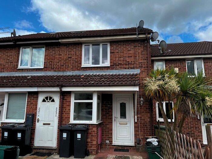 1 Bedroom Flat To Rent In Oaktree Crescent, Bristol, BS32