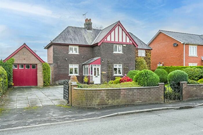 4 Bedroom Detached House For Sale In Southport Road, Liverpool, L31