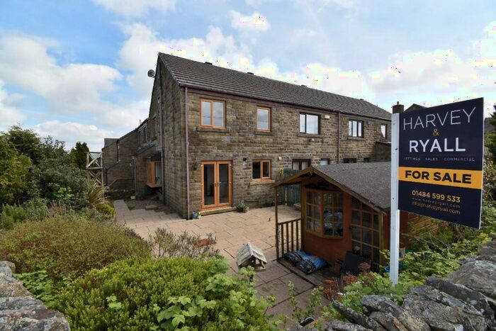 3 Bedroom Semi-Detached House For Sale In Hill Top View, Holmfirth, West Yorkshire, HD9