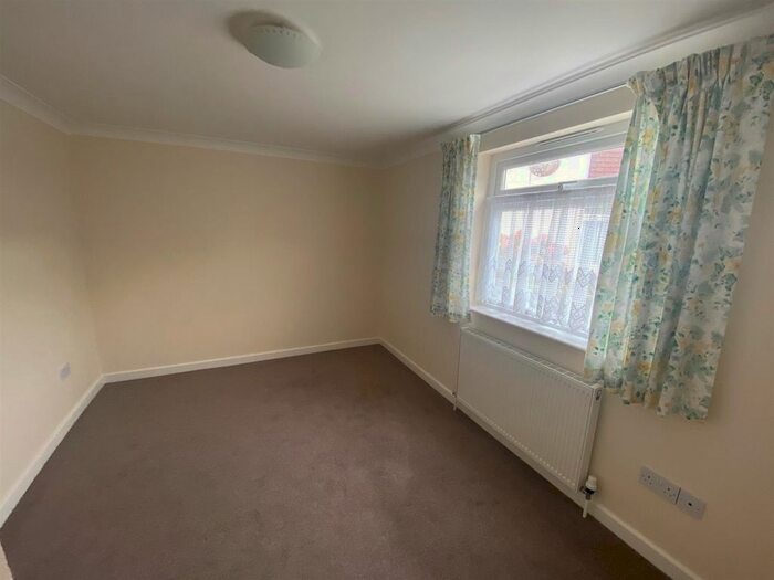 2 Bedroom Semi-Detached Bungalow To Rent In Pixie Lane, Braunton, EX33