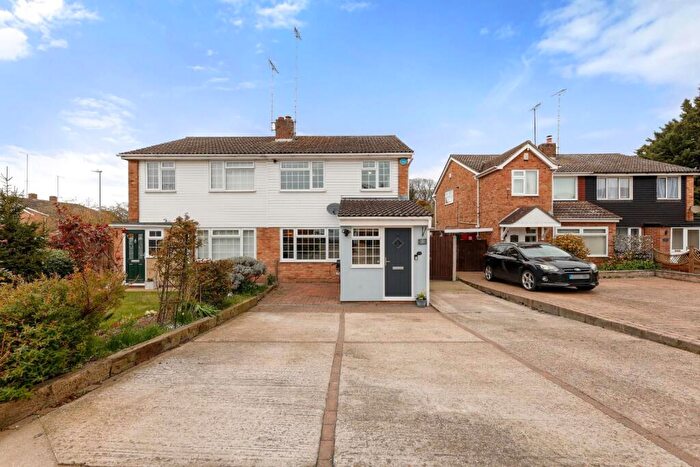 3 Bedroom Semi Detached House For Sale In Broadlands Way, Colchester, CO4