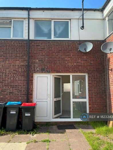 4 Bedroom Terraced House To Rent In Greenleys, Milton Keynes, MK12