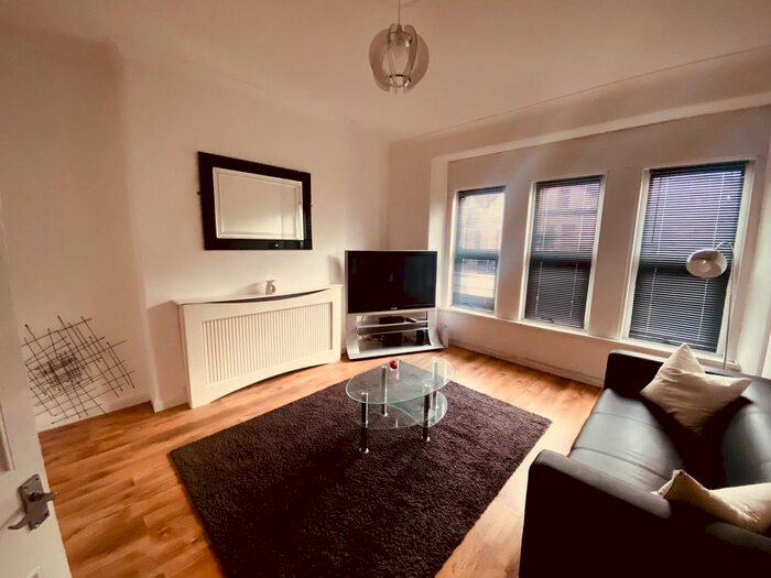 2 Bedroom Flat To Rent In Embankment Road, Plymouth PL4