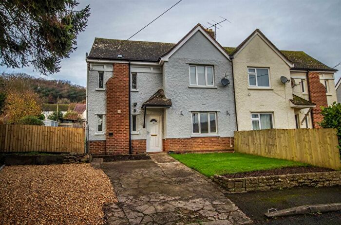 3 Bedroom Semi-Detached House To Rent In Lampern View, Uley, GL11