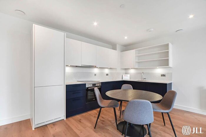 1 Bedroom Apartment To Rent In Affinity View London, E16