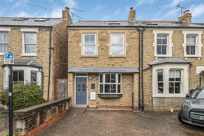 4 Bedroom End Terrace House For Sale In Percy Street, East Oxford, OX4