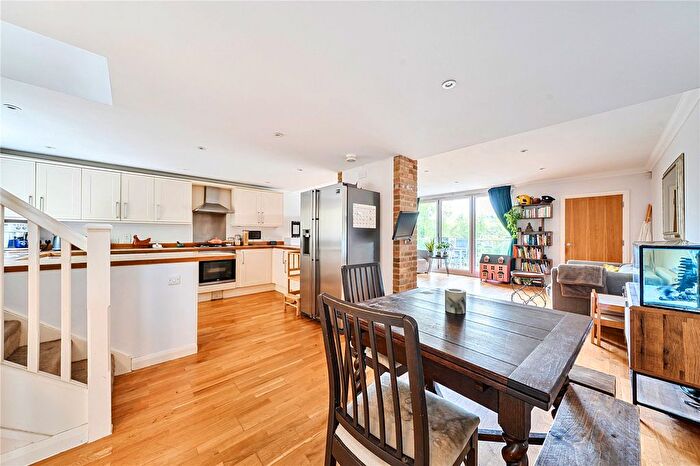 5 Bedroom End Of Terrace House For Sale In The Grove, Biggin Hill, Westerham, Kent, TN16