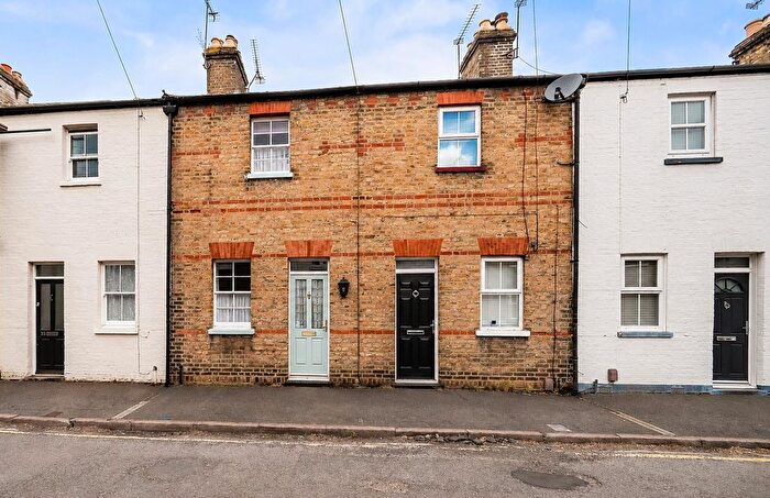 2 Bedroom Property For Sale In Duke Street, Windsor, SL4