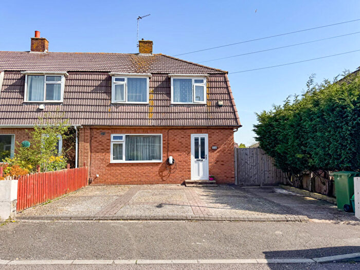 3 Bedroom End Of Terrace House For Sale In Durban Road, Patchway, Bristol, BS34