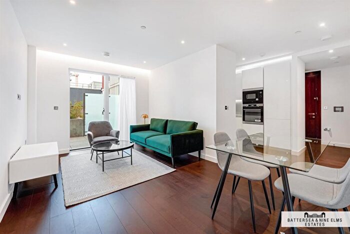 2 Bedroom Apartment To Rent In Senate Building, Lexington Gardens, SW11