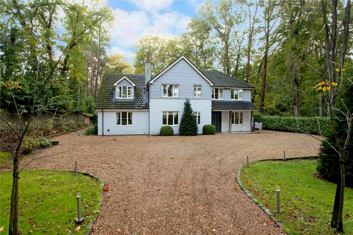 4 Bedroom Detached House To Rent In Danes Road, Awbridge, Romsey, Hampshire, SO51