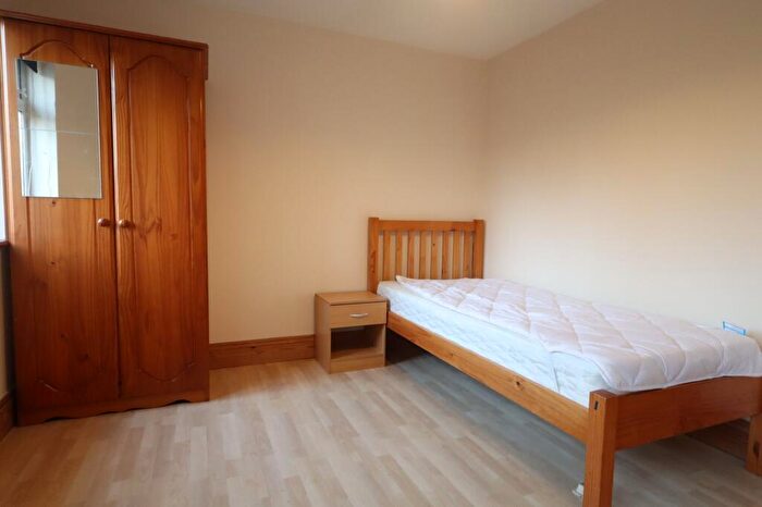 House Of Multiple Occupation To Rent In Wellbury Terrace, Hemel Hempstead, HP2