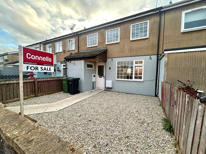 3 Bedroom Terraced House For Sale In Lay Avenue, Berinsfield, Wallingford, OX10