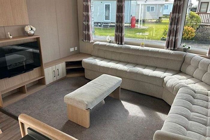 2 Bedroom Lodge For Sale In Carnaby Ashdale, Cleethorpes Pearl Holiday Park, Humberston, Cleethorpes, Lincolnshire, DN36