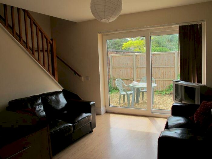 4 Bedroom Flat To Rent In Marle Hill Road, Cheltenham, GL50