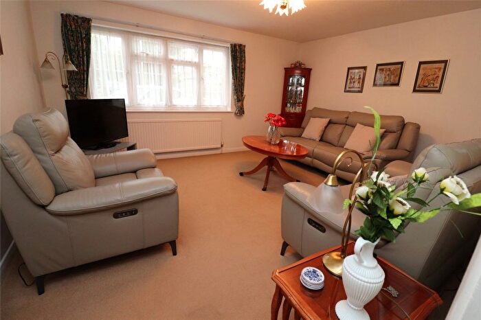 4 Bedroom Detached House For Sale In Aylesbeare, Shoeburyness, Southend-On-Sea, SS3
