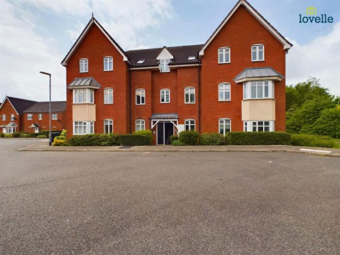 2 Bedroom Flat To Rent In Flaxley Close, Lincoln, LN2