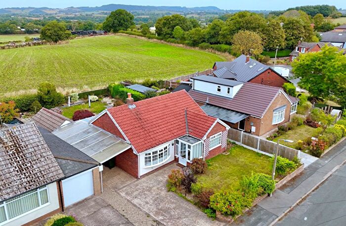 2 Bedroom Detached Bungalow For Sale In Drakes Way, Oathills, SY14