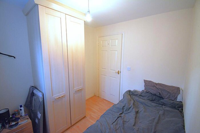 2 Bedroom Apartment To Rent In Everside Close, Worsley, M28