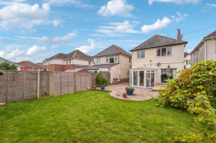 4 Bedroom Detached House For Sale In Somerley Road, Bournemouth, BH9