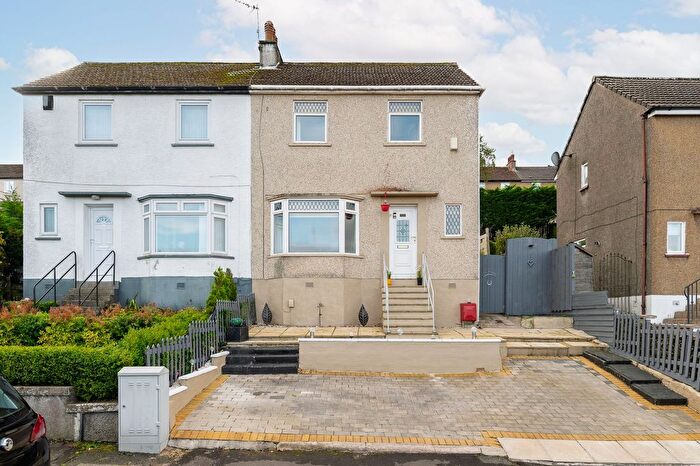 2 Bedroom Semi Detached House For Sale In Shetland Drive, Glasgow, G44