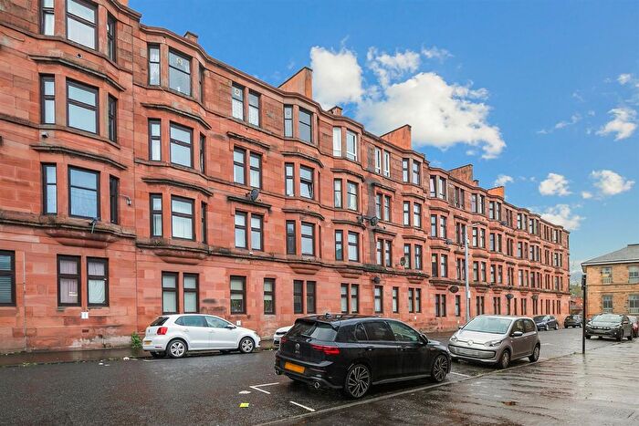 2 Bedroom Flat For Sale In Hathaway Lane, Glasgow, G20