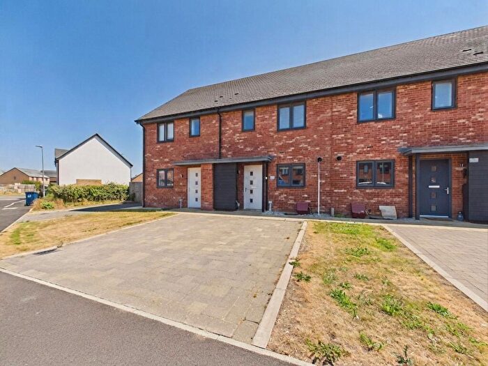 3 Bedroom Terraced House For Sale In Heathcote Crescent, Alconbury Weald, Huntingdon, PE28