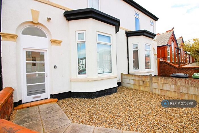 3 Bedroom Semi Detached House To Rent In Linaker Street, Southport, PR8