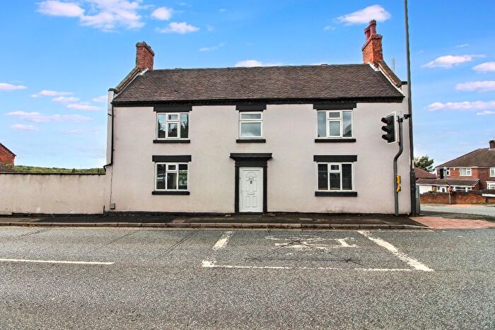 4 Bedroom Detached House For Sale In Burton Road, Midway, Swadlincote, DE11