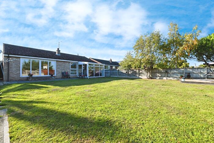 3 Bedroom Detached House For Sale In Nipsells Chase, Mayland, Chelmsford, Essex, CM3