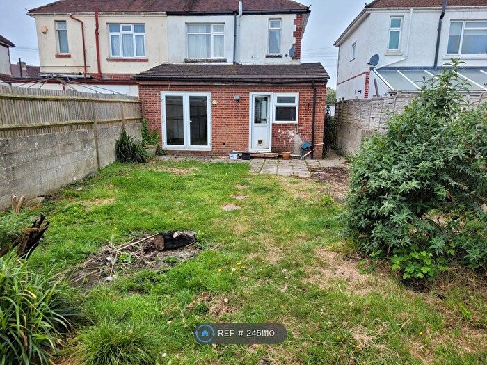 3 Bedroom Semi-Detached House To Rent In Dunkeld Road, Gosport, PO12