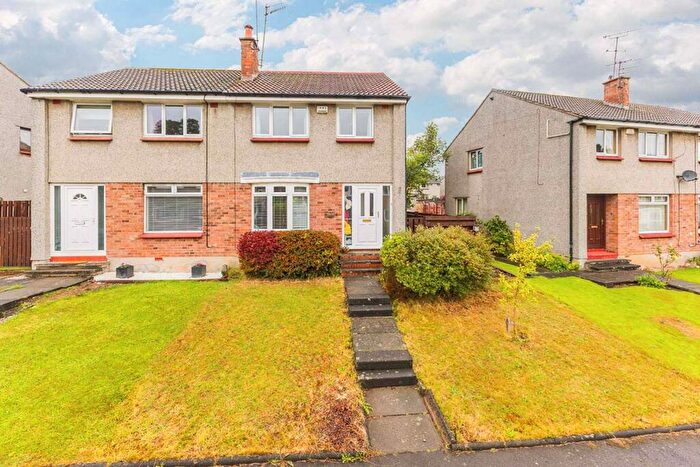 3 Bedroom Semi-Detached House For Sale In Rullion Road, Penicuik, EH26