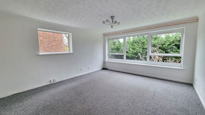 2 Bedroom Flat To Rent In South Grove, Birmingham, B23