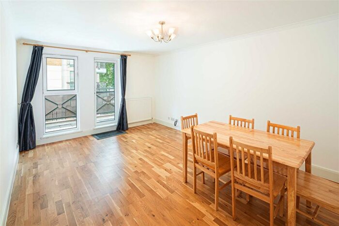 2 Bedroom Flat To Rent In Homer Street, Marylebone, London, W1H