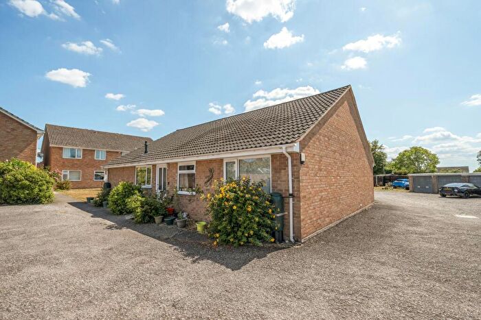 2 Bedroom Bungalow For Sale In Pitman Court, Trowbridge, BA14