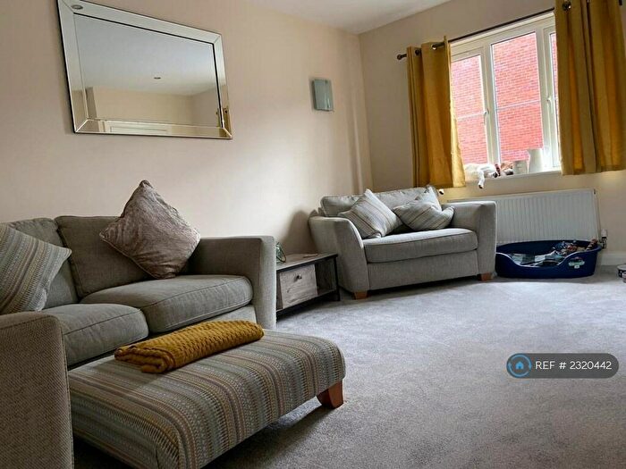 3 Bedroom Terraced House To Rent In Buckley Street, Greater Manchester, OL10