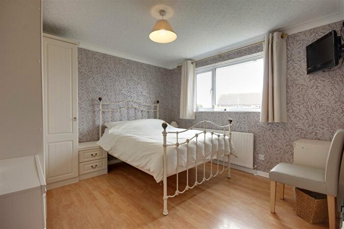 4 Bedroom Detached House For Sale In Briar Close, Newport, HU15