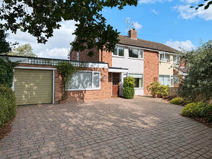 3 Bedroom Semi Detached House For Sale In Charlecote, Warwick, CV35
