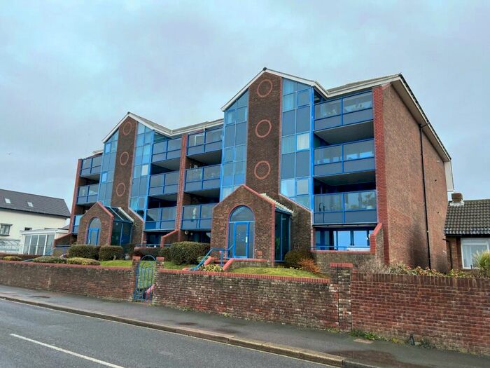 2 Bedroom Penthouse To Rent In Southwater House, Marine Parade West, Lee On The Solent, Hampshire, PO13