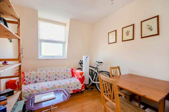 1 Bedroom Flat To Rent In Fonthill Road, Finsbury Park, N4
