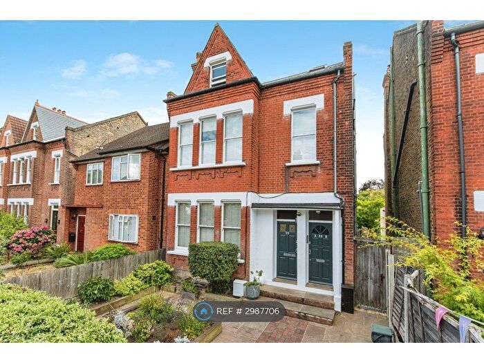 1 Bedroom Flat To Rent In Cedars Road, Beckenham, BR3