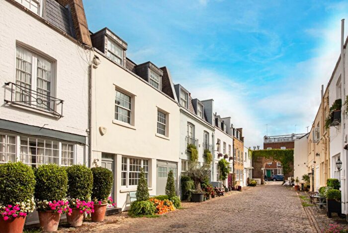 3 Bedroom Terraced House For Sale In Hyde Park Gardens Mews, Hyde Park, W2