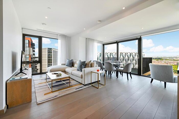 2 Bedroom Apartment For Sale In Legacy Building, Embassy Gardens, Nine Elms, SW11