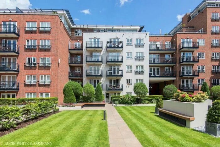 2 Bedroom Apartment To Rent In Royal Quarter, Seven Kings Way, Kingston Upon Thames, KT2