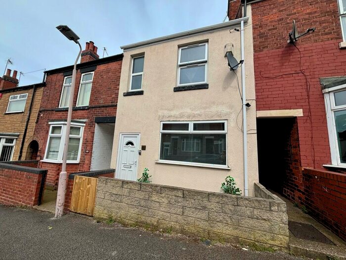 3 Bedroom Terraced House To Rent In Empire Street, Mansfield, NG18