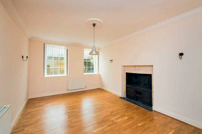 2 Bedroom Apartment To Rent In Portland Place, BA1