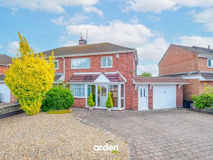 3 Bedroom Semi-Detached House For Sale In Pinewood Close, Rednal, B45