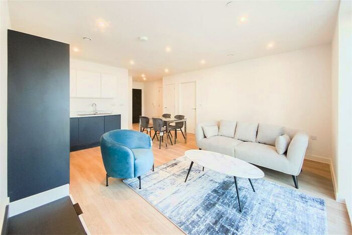 2 Bedroom Apartment To Rent In Laurence Place, M3