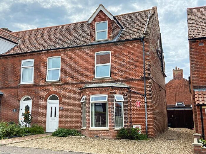 4 Bedroom Semi-Detached House For Sale In Sheringham, NR26
